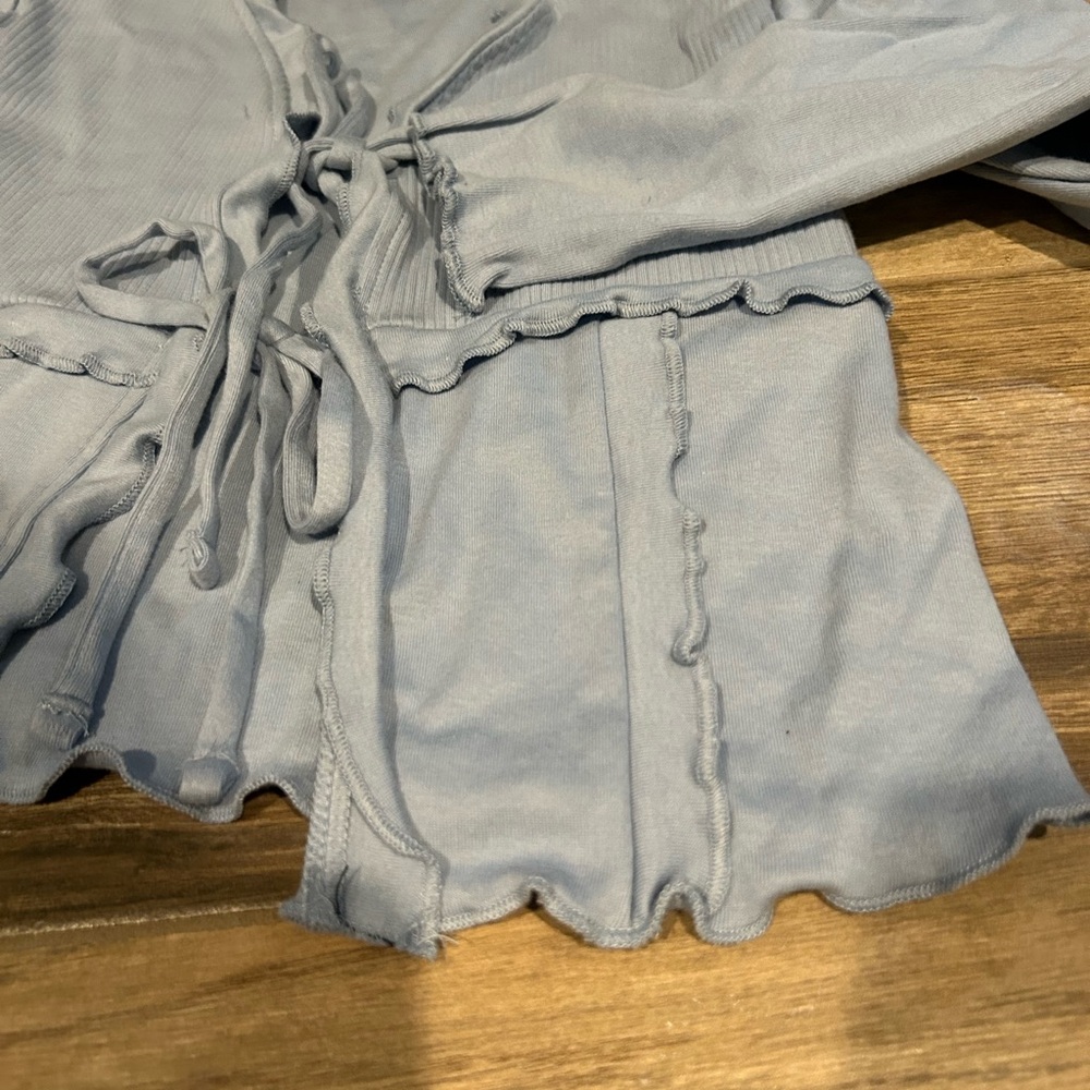 Kimichi Blue Tie Front Cardigan - Picture 3 of 4